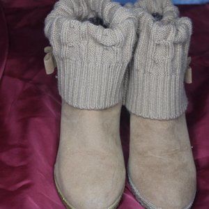 Camel Booties